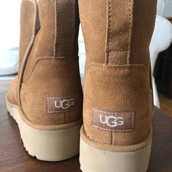 Women's Chestnut UGG Kristin wedge boots - Picture 2 of 7